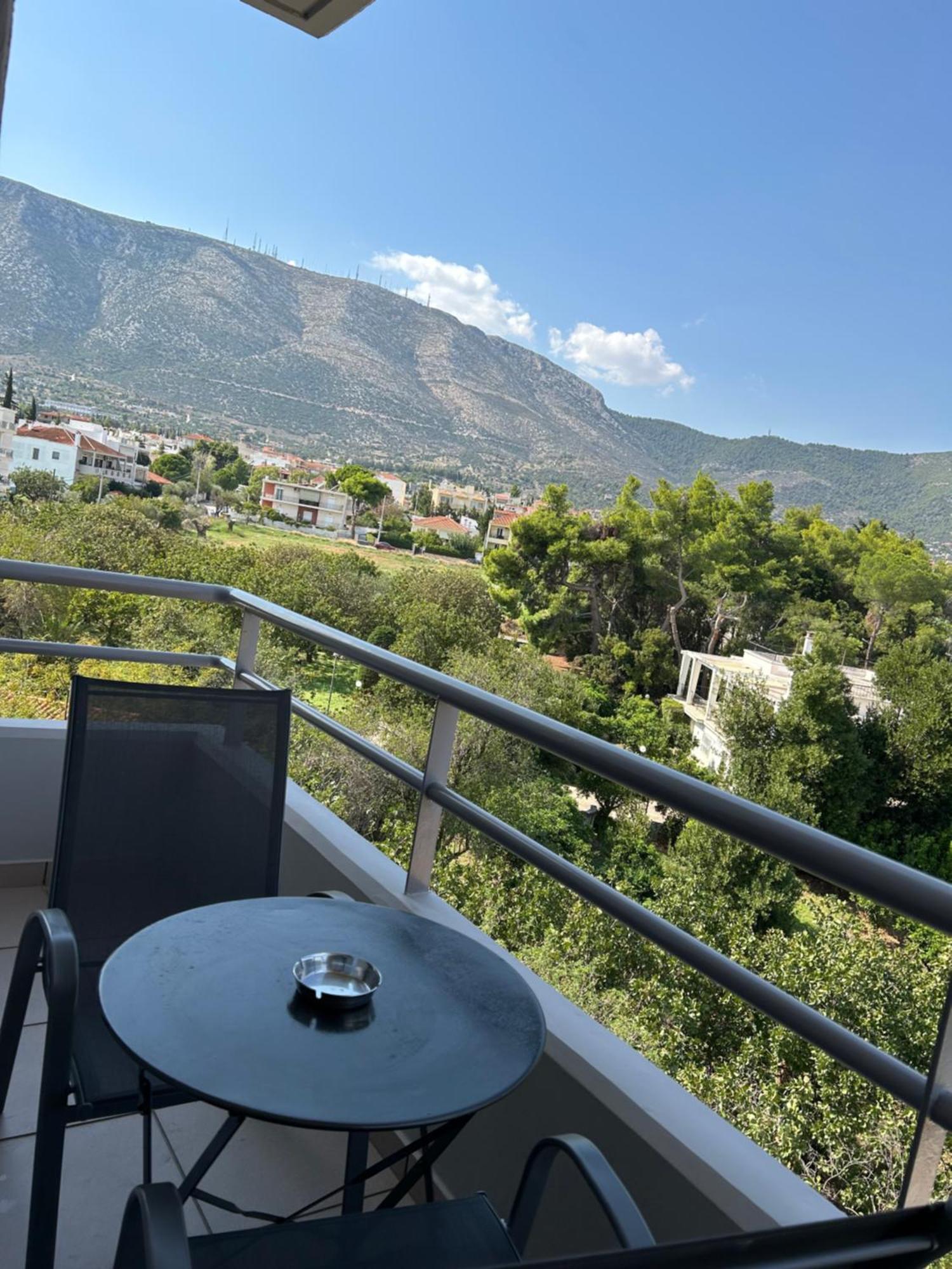 Peania Domus Apartment *
