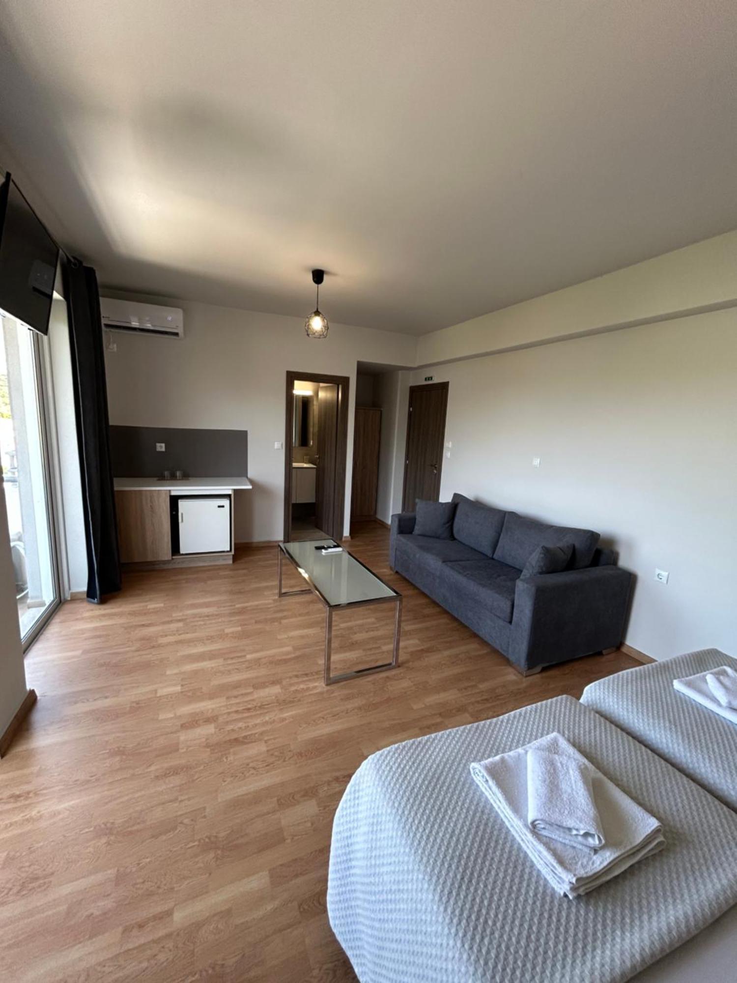 Apartment Peania Domus *